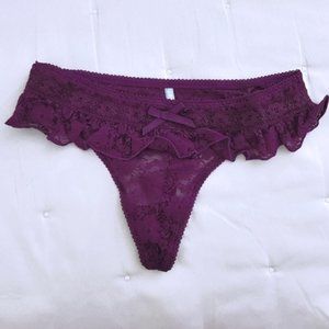 Aerie Lace Skirt rim Thong Panty- XS